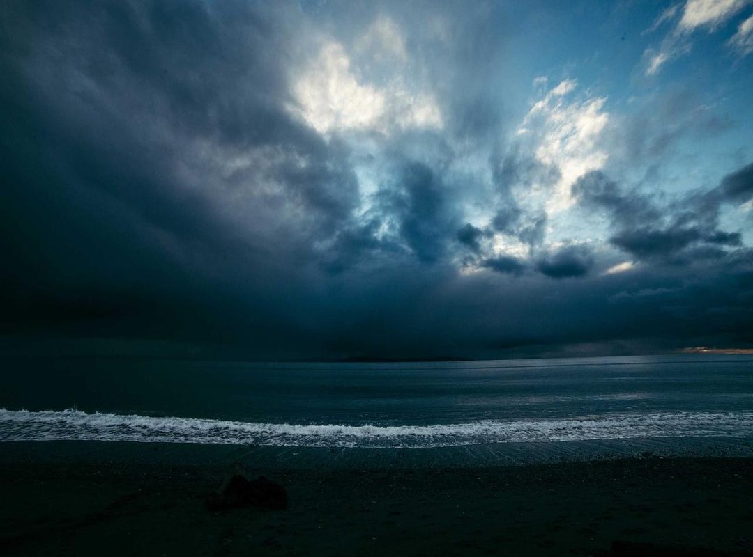 Putting It Into Practice: How Hedging Works With Real Numbers